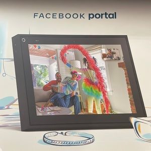 Facebook Portal - Smart Video Calling 10” Touch Screen Display - Black